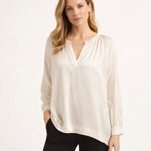 Elie Tahari Silky Satin Long Sleeve V Neck Top Soft White Pullover